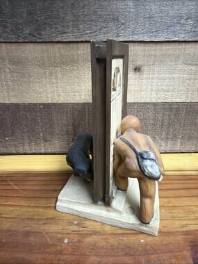North Light Handcrafted Resin Figurine Intruder at the Door 1991 Rottweiler